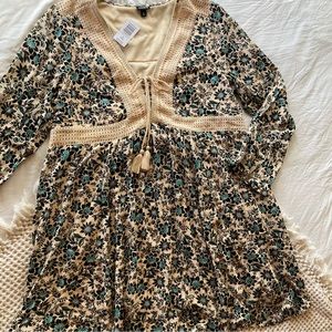 Boho Torrid Lace Up Skater Mini Dress - Gauze Floral Grey Size 2